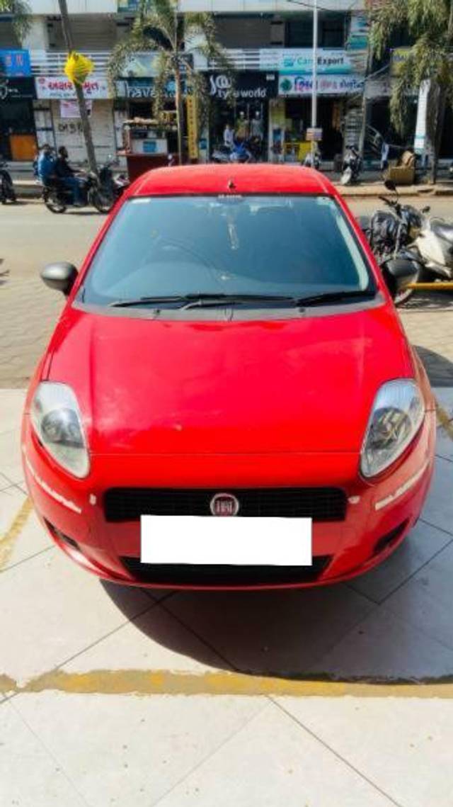 https://images10.gaadi.com/usedcar_image/4357812/original/processed_5ae5366e-c6e2-41ec-b824-0947ac55376c.jpg?imwidth=6401