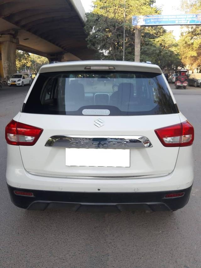 https://images10.gaadi.com/usedcar_image/4357828/original/processed_8a1fe2af20d8b5fb244557ce80d6f354.jpg?imwidth=6402