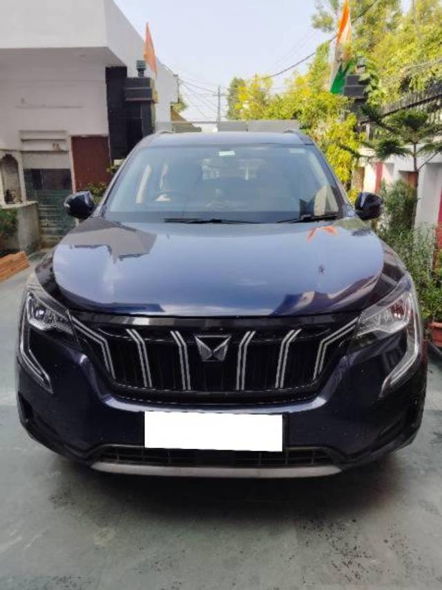 https://images10.gaadi.com/usedcar_image/4357952/original/processed_c187a881-b715-4f54-8d0f-a8645d320faa.jpg?imwidth=6400