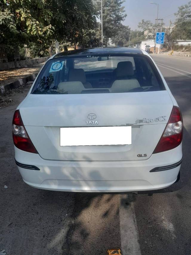 https://images10.gaadi.com/usedcar_image/4357987/original/processed_d72f467258c4af034a42f2cfcd9612bb.jpg?imwidth=6401