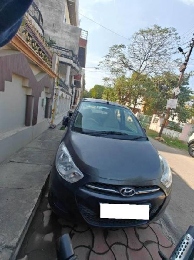 https://images10.gaadi.com/usedcar_image/4358022/original/processed_a776606a-caed-476a-a3ec-bf8d2138dac8.jpg?imwidth=6400