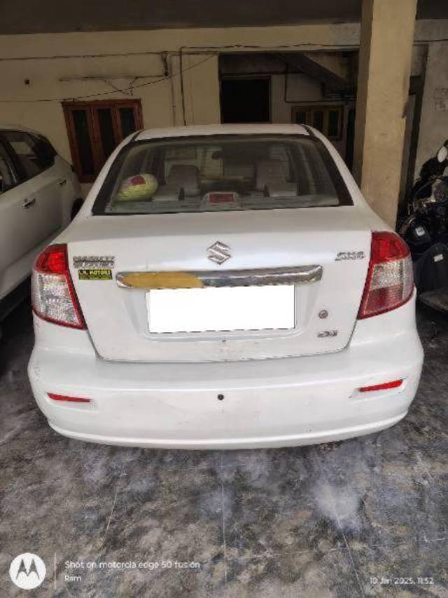 https://images10.gaadi.com/usedcar_image/4358039/original/a4cc7c88d3eb6067b05d9f4913254f8a.jpg?imwidth=6400