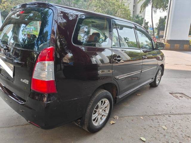 https://images10.gaadi.com/usedcar_image/4358076/original/processed_10ff83908324193689e02d12b14f76e5.jpeg?imwidth=6402