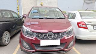 Mahindra Marazzo Mahindra Marazzo M6