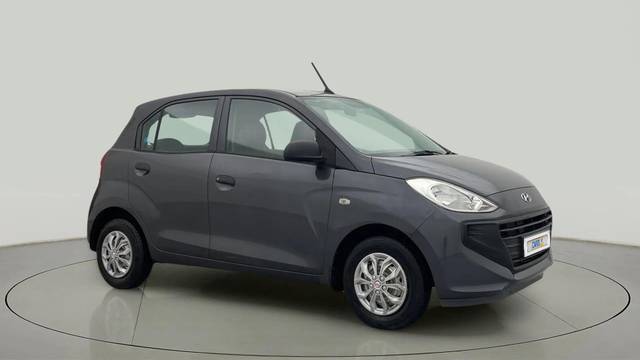 https://images10.gaadi.com/usedcar_image/4358111/original/bdaa62d7d6bfc6debb8ef3b4d3e1ef20.jpg?imwidth=6400