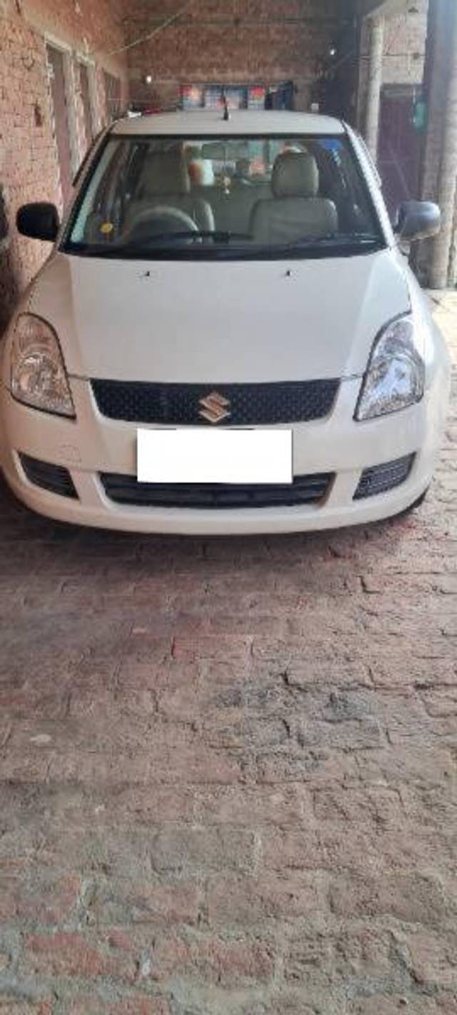 https://images10.gaadi.com/usedcar_image/4358126/original/processed_1ba29f0f-6a81-4739-bc26-79dd9005435c.jpg?imwidth=6401