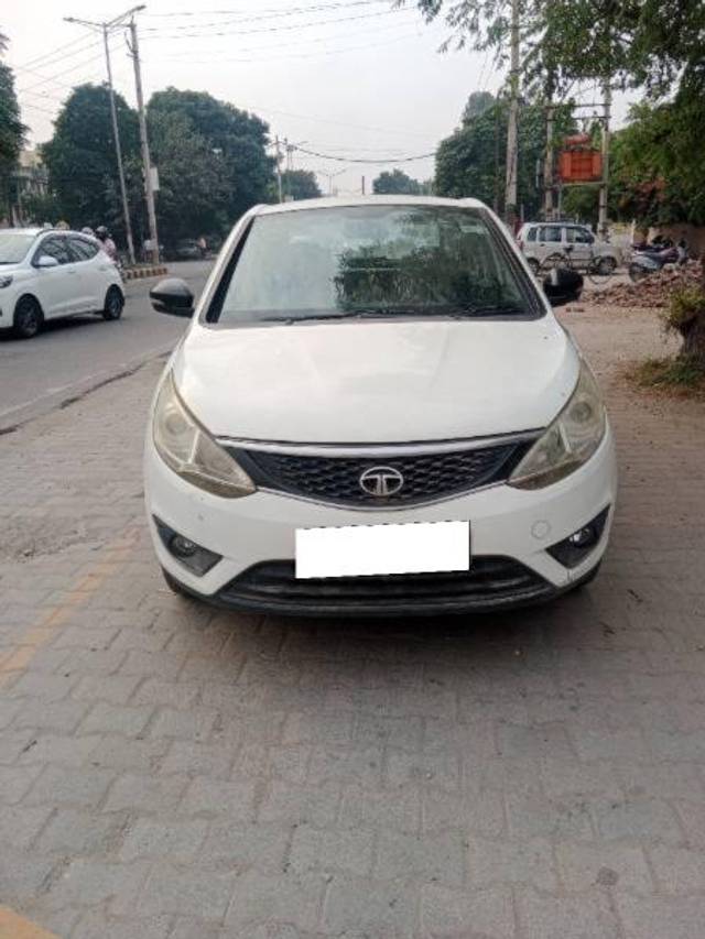 https://images10.gaadi.com/usedcar_image/4358213/original/processed_4457bacd-10fc-4432-a761-ec56ce03b5a9.jpg?imwidth=6400