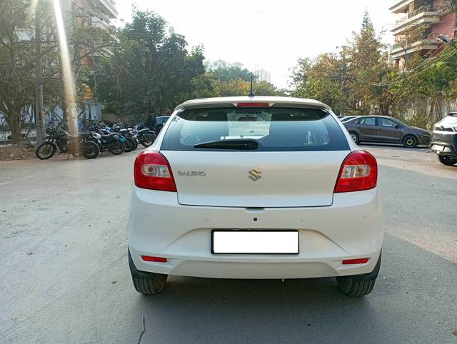 https://images10.gaadi.com/usedcar_image/4358224/original/processed_fc0bb50fa027e7d0e538a796050e1903.jpg?imwidth=6402