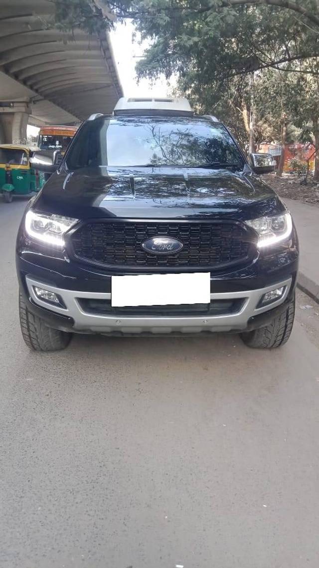 https://images10.gaadi.com/usedcar_image/4358302/original/processed_09d61ebbaba48a81fd6ad1e60a641e45.jpg?imwidth=6400