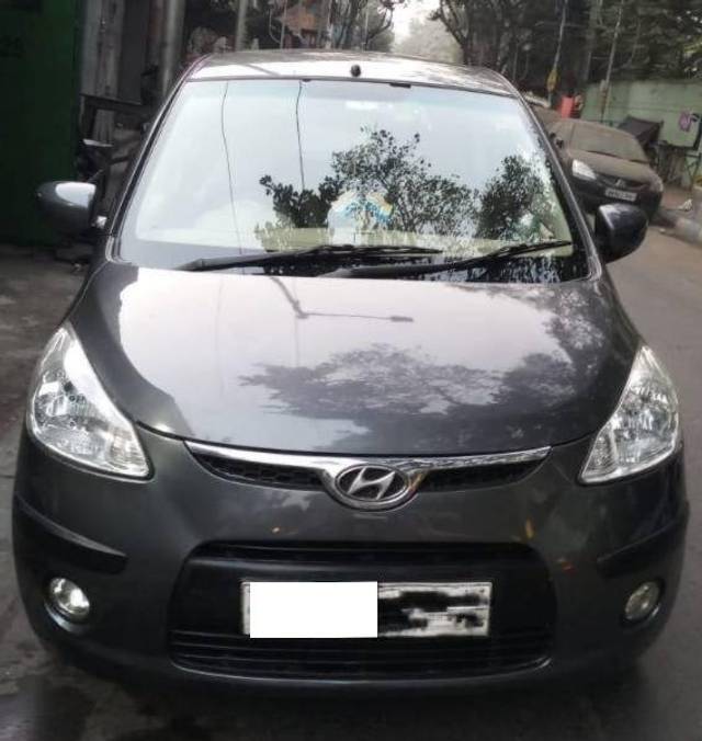 https://images10.gaadi.com/usedcar_image/4358307/original/e162e93e67b0e0f9a8ea4a197c4153a0.jpg?imwidth=6401