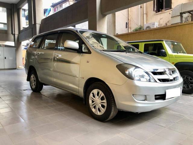 https://images10.gaadi.com/usedcar_image/4358416/original/processed_f1293ffdd9f897d3f6cb0cc87f67f2fe.jpg?imwidth=6400