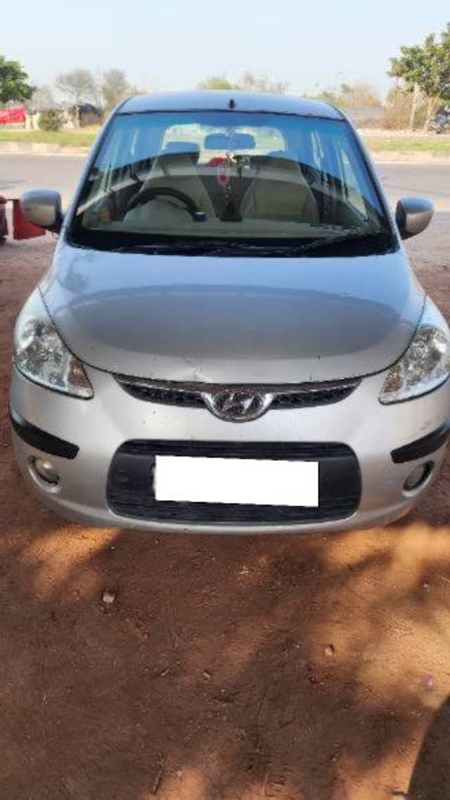 https://images10.gaadi.com/usedcar_image/4358523/original/processed_38a0705b-6634-42c7-9fe1-f835bf390811.jpg?imwidth=6400