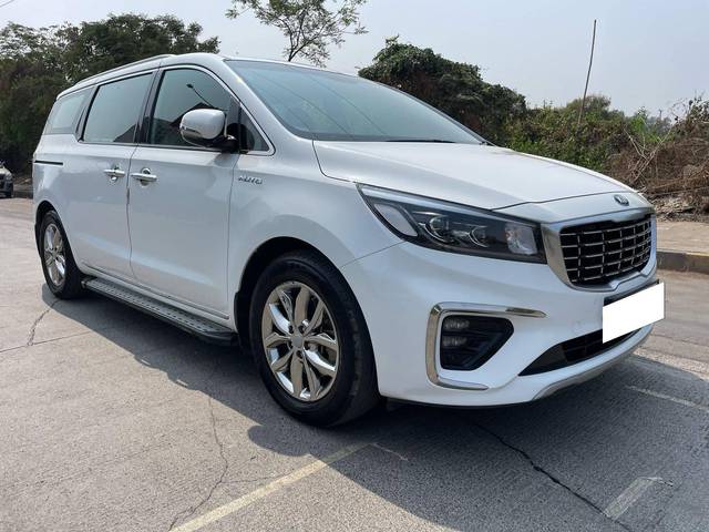 https://images10.gaadi.com/usedcar_image/4358546/original/processed_b001d5e33b92ac2b5adf2137c3f24afa.jpg?imwidth=6400