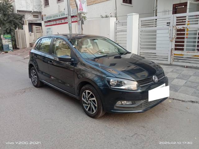 https://images10.gaadi.com/usedcar_image/4358553/original/processed_63683f51d5aba2ade522628832292215.jpg?imwidth=6401