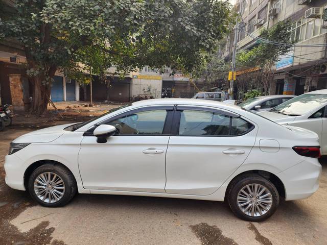 https://images10.gaadi.com/usedcar_image/4358613/original/processed_28aa0269ff3bf6358acb91715913f91b.jpg?imwidth=6400