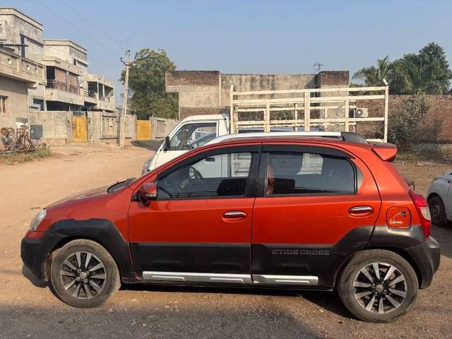 https://images10.gaadi.com/usedcar_image/4358618/original/processed_696a927c-5384-4f5b-b2ea-7aa3e3b22299.jpeg?imwidth=6402