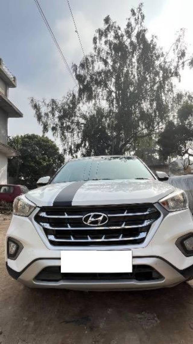 https://images10.gaadi.com/usedcar_image/4358654/original/processed_a42c5f0c-5db9-48a8-9f26-36030566caff.jpeg?imwidth=6401