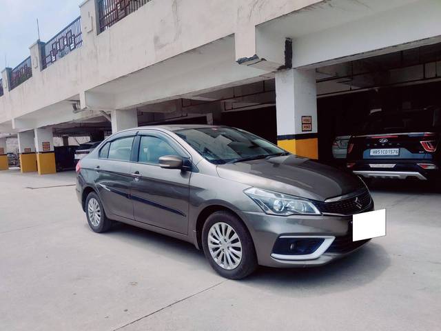 https://images10.gaadi.com/usedcar_image/4358677/original/processed_8f508b69c79e64501d43cac447091560.jpg?imwidth=6400