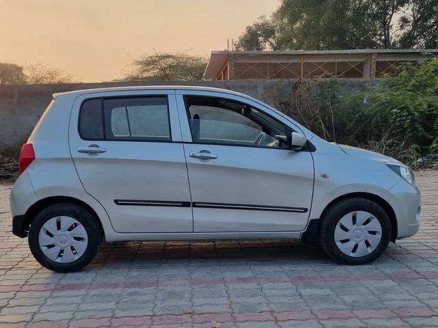 https://images10.gaadi.com/usedcar_image/4358685/original/2627e31828a9a9e89c998a937b2aa040.jpg?imwidth=6401