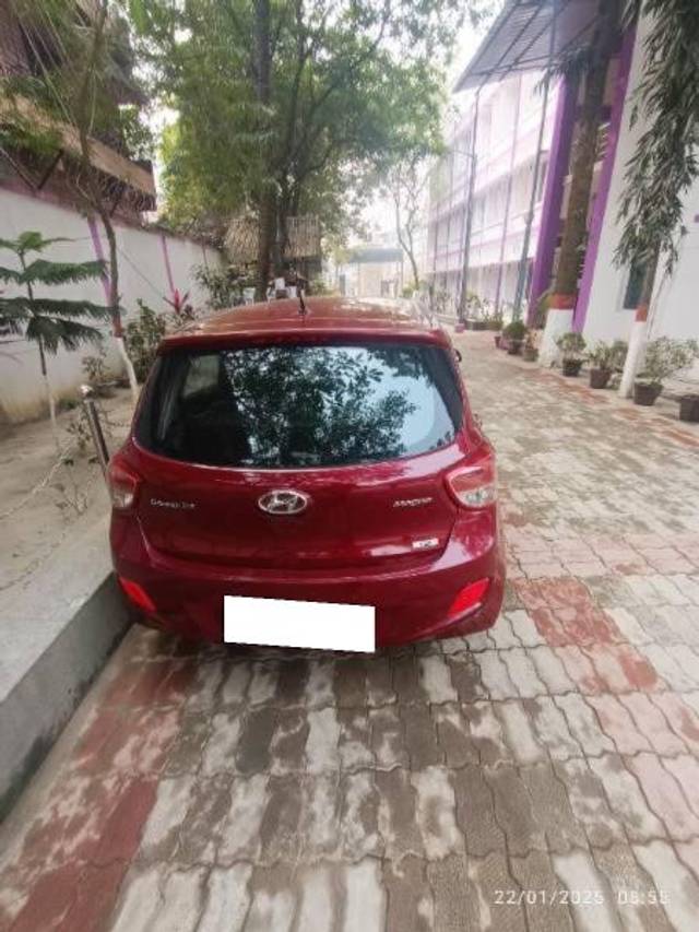 https://images10.gaadi.com/usedcar_image/4358751/original/processed_b18ac451-d785-4803-a9b1-962fa8e550e5.jpg?imwidth=6401