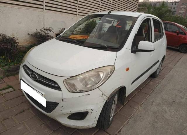 https://images10.gaadi.com/usedcar_image/4358771/original/processed_edcdc5bd097b0d3787370510b06c4c70.jpg?imwidth=6400