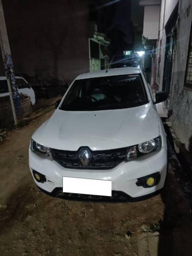 https://images10.gaadi.com/usedcar_image/4358811/original/processed_23f6b5ab-554a-45e4-8f96-174b309ed2a8.jpg?imwidth=6400