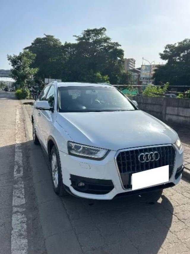 https://images10.gaadi.com/usedcar_image/4359121/original/processed_3c1569a2-a7e6-479d-9d41-60142bff457f.jpeg?imwidth=6400