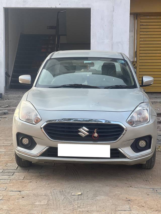 https://images10.gaadi.com/usedcar_image/4359236/original/processed_5df02265bfc8bf14a71c4fd47fbcecf9.jpg?imwidth=6400