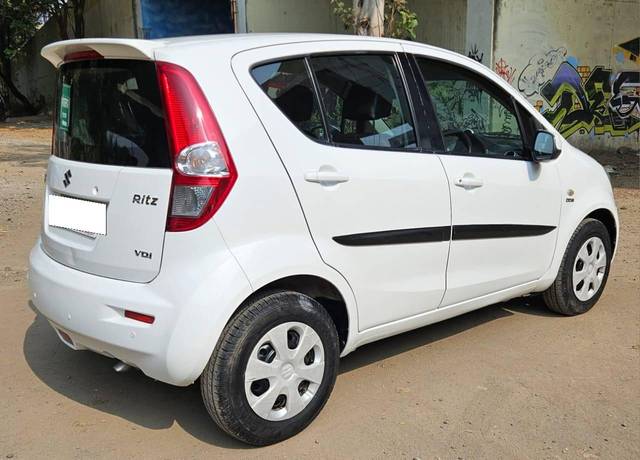 https://images10.gaadi.com/usedcar_image/4359367/original/processed_c48d42a7792e066e02395592848e95a0.jpg?imwidth=6402