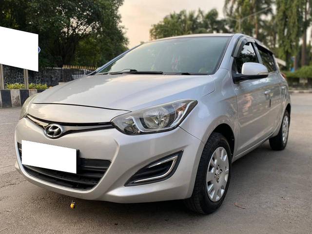 https://images10.gaadi.com/usedcar_image/4359450/original/processed_21d5eb20eb92ff03a07b9133de87d76a.jpg?imwidth=6400