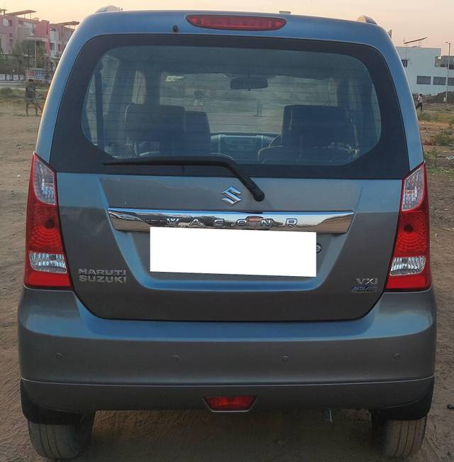 https://images10.gaadi.com/usedcar_image/4359456/original/processed_762b029e68b0bc87ca53c399b4427e21.jpg?imwidth=6402