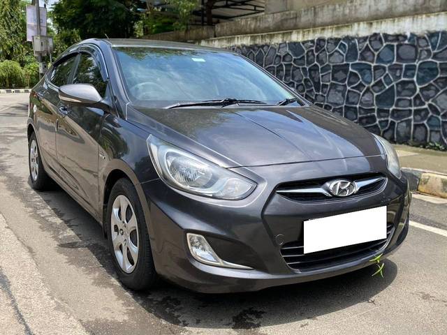 https://images10.gaadi.com/usedcar_image/4359480/original/processed_4efe4a6fd1cc1688b18c40e439143384.jpg?imwidth=6400