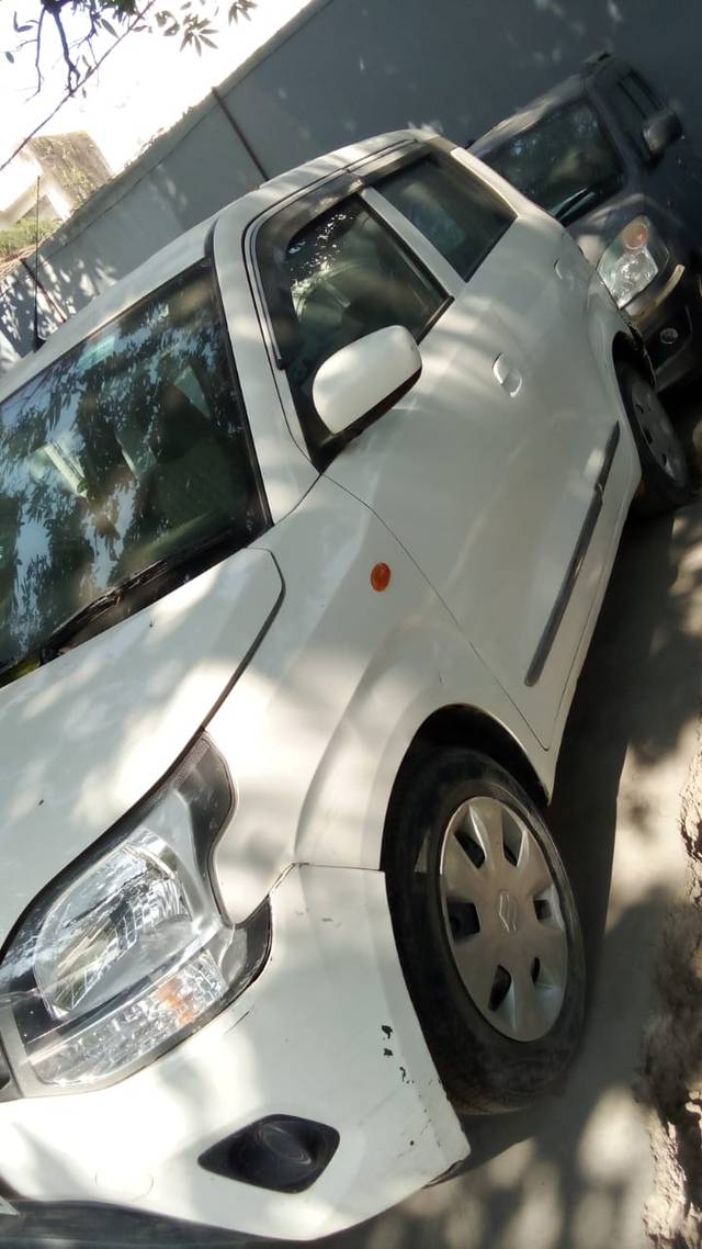 https://images10.gaadi.com/usedcar_image/4359494/original/7cff79dedd63d018607063ca6ca9e925.jpg?imwidth=6402