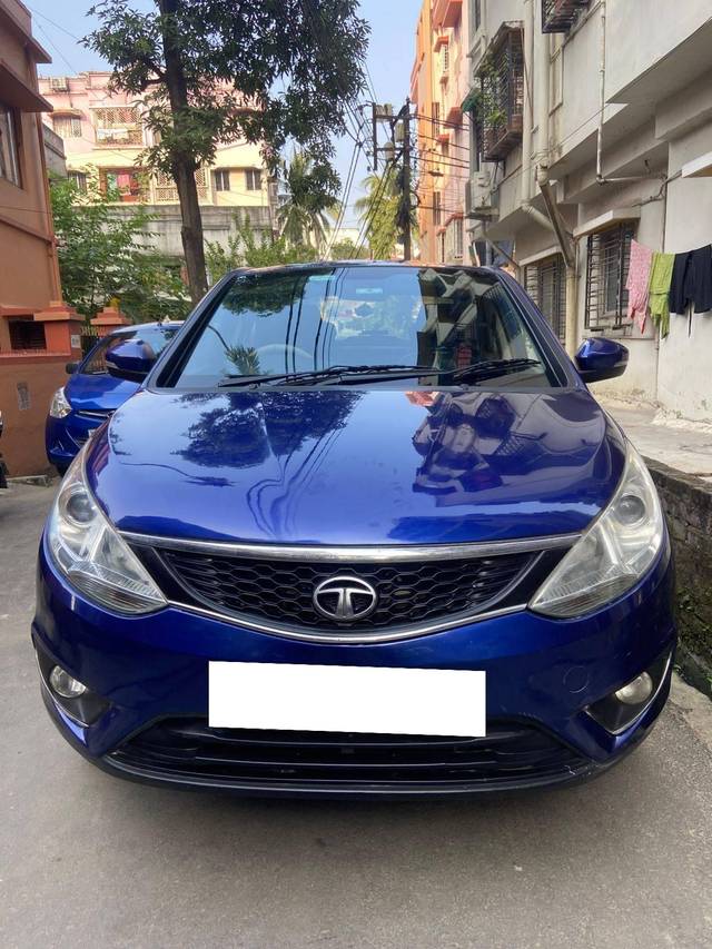 https://images10.gaadi.com/usedcar_image/4359554/original/processed_4100ab7747ccf7eeb98e08ab47422ed1.jpg?imwidth=6400