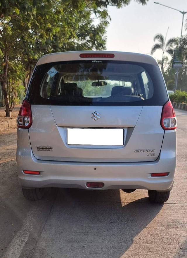 https://images10.gaadi.com/usedcar_image/4359588/original/processed_33dabb028c278c45a0c606e633e6859c.jpg?imwidth=6402