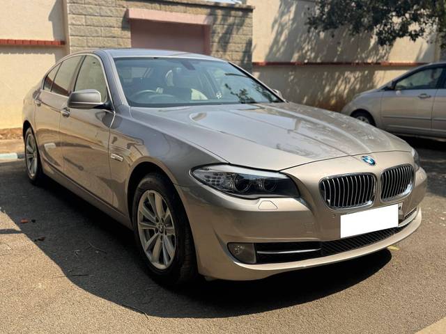 https://images10.gaadi.com/usedcar_image/4359618/original/processed_d06c9f76aaf19ce7df3b32fe205bebfe.jpg?imwidth=6400