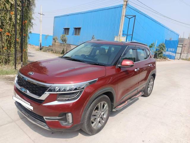 https://images10.gaadi.com/usedcar_image/4359638/original/processed_5d7181f799dd3256c4dd9e764f360374.jpg?imwidth=6400