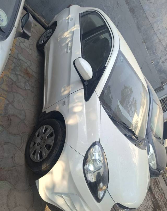 https://images10.gaadi.com/usedcar_image/4359659/original/01e7036fd48c7d20155ae14031abc1b8.jpg?imwidth=6402