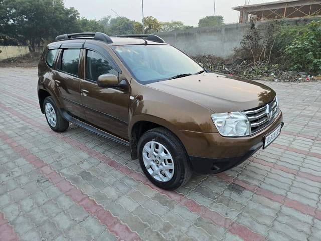 https://images10.gaadi.com/usedcar_image/4359683/original/processed_f5ba9a75bc09444e9f69601bf251b5a1.jpg?imwidth=6400