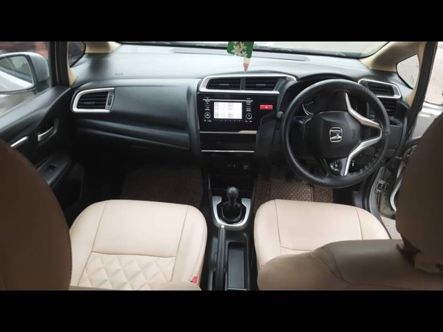 Second-hand 2016 Honda Jazz 1.2 V i VTEC for sale in Nagpur-3