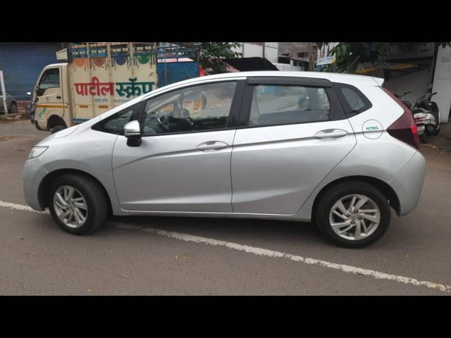 Second-hand 2016 Honda Jazz 1.2 V i VTEC for sale in Nagpur-2