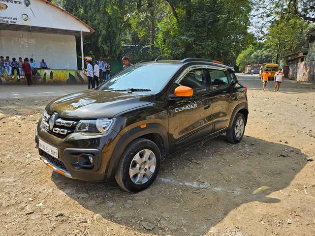 https://images10.gaadi.com/usedcar_image/4359710/original/32ce6036a66f9d83aa90a195d98bb082.jpg?imwidth=6400