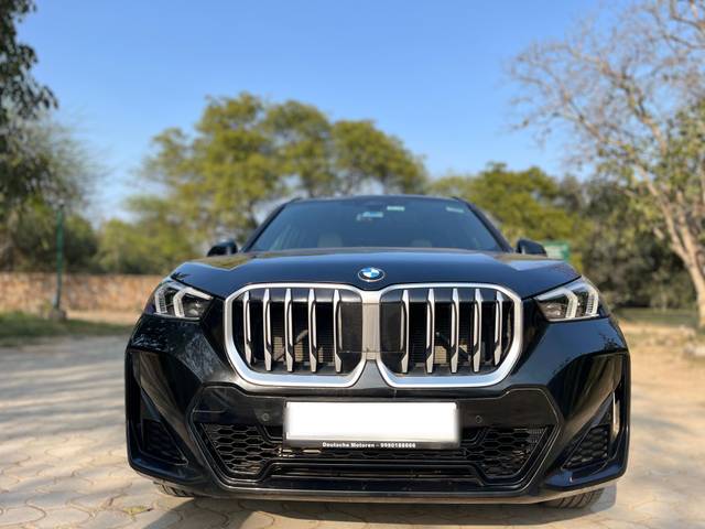 https://images10.gaadi.com/usedcar_image/4359754/original/processed_019fc394ed565fda17a16365bdf2108b.jpg?imwidth=6400