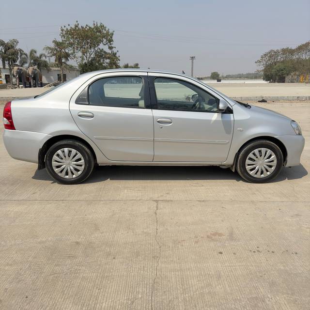 https://images10.gaadi.com/usedcar_image/4359765/original/2d83bdc95986afaa477050895f231737.jpg?imwidth=6401