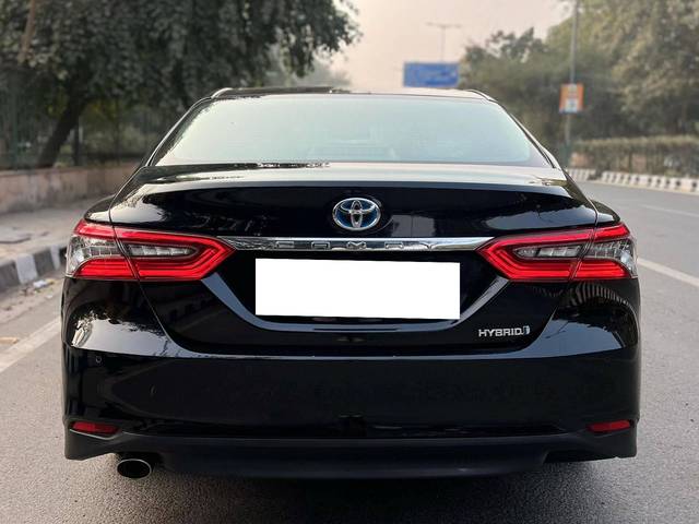 https://images10.gaadi.com/usedcar_image/4359769/original/processed_49cfbc18cb1b6de1d29564902ae4e5db.jpeg?imwidth=6402