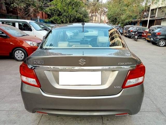 https://images10.gaadi.com/usedcar_image/4359795/original/processed_0493af274e4120a1d25cf125301d115c.jpg?imwidth=6402