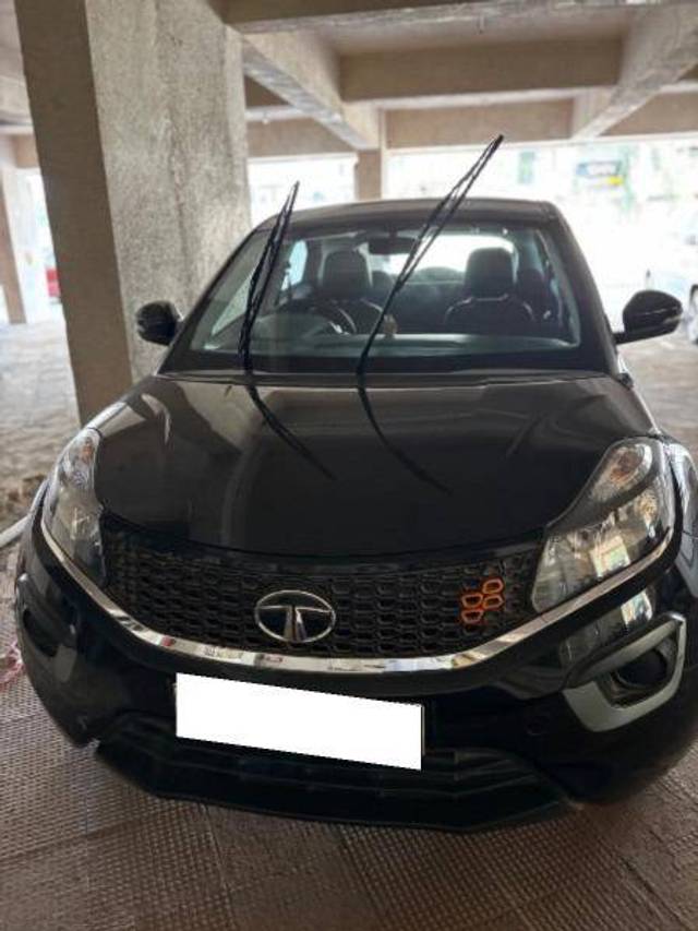 https://images10.gaadi.com/usedcar_image/4359834/original/3dd96afc1124e1cc01017561b0e9d781.jpeg?imwidth=6402