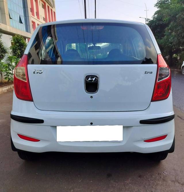 https://images10.gaadi.com/usedcar_image/4359897/original/processed_62b033fa36cdbd6f78de78068956dfa3.jpg?imwidth=6401