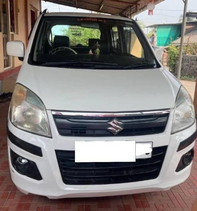 https://images10.gaadi.com/usedcar_image/4359998/original/processed_97729202-3361-499f-b946-1c5c28d8b868.jpeg?imwidth=6401