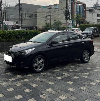 Hyundai Verna 2020-2023 Hyundai Verna SX Diesel